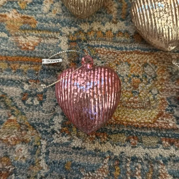 Free People String of Hearts Ornament Set - Picture 2 of 6